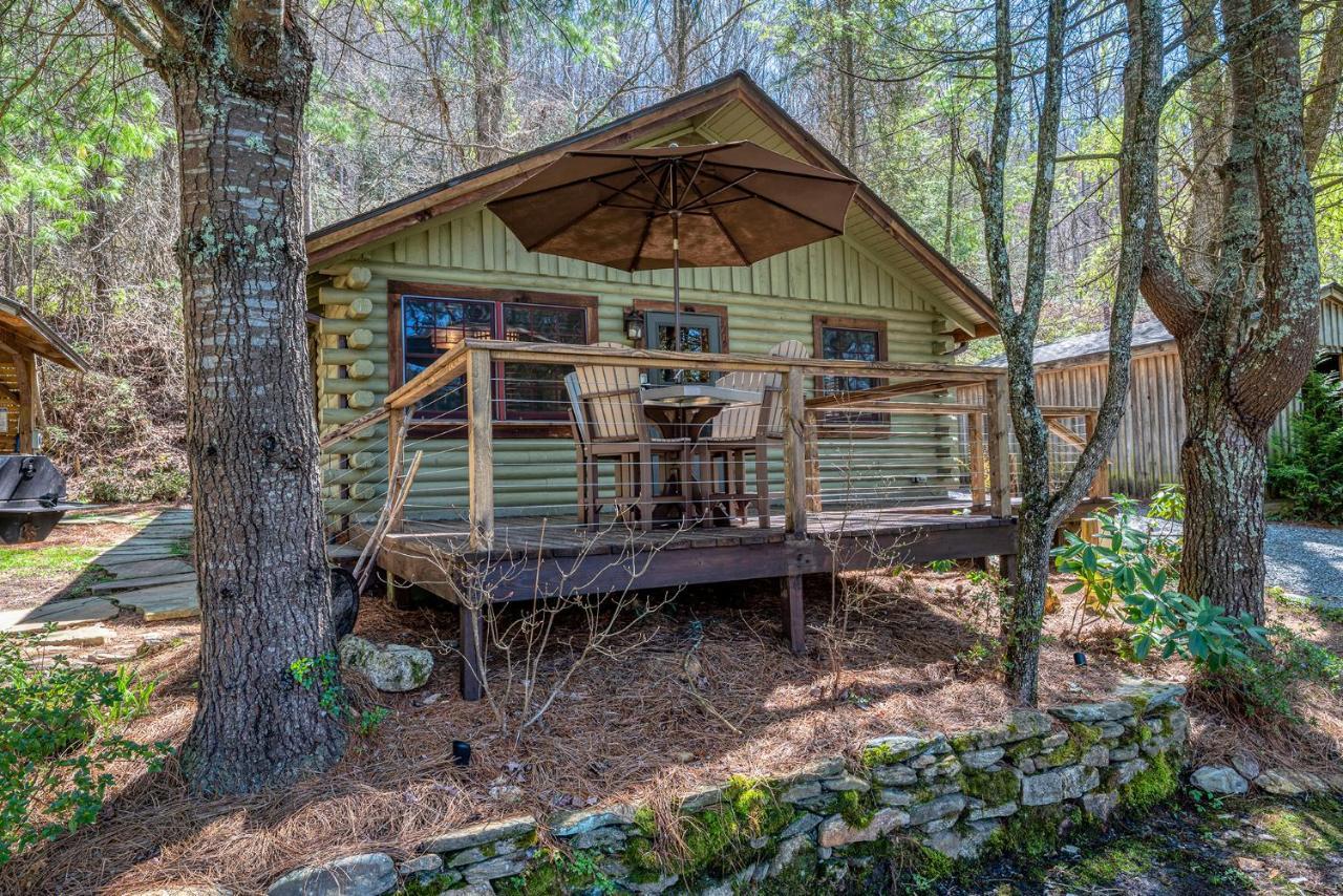 Staynantahala - Smoky Mountain Cabins And Luxury Yurts Aquone Екстер'єр фото