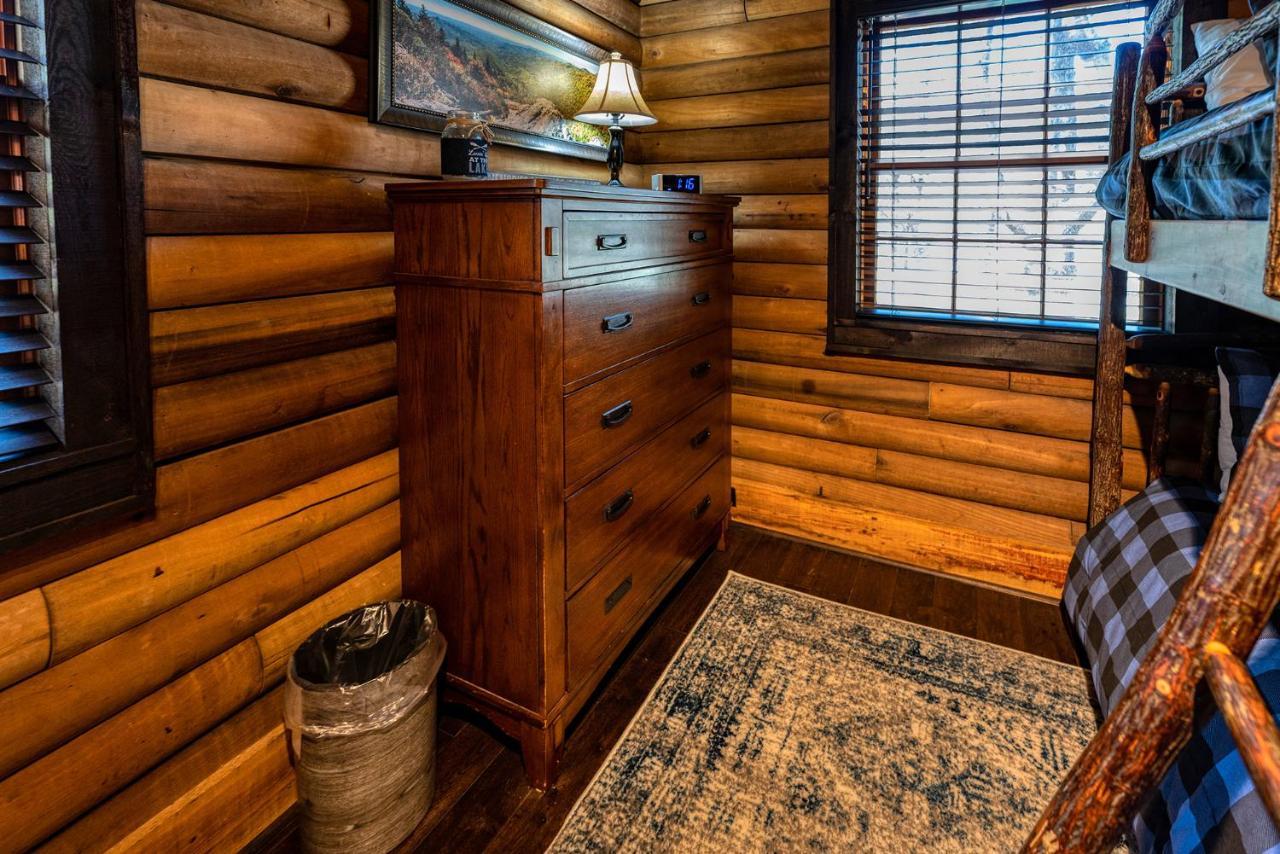 Staynantahala - Smoky Mountain Cabins And Luxury Yurts Aquone Екстер'єр фото