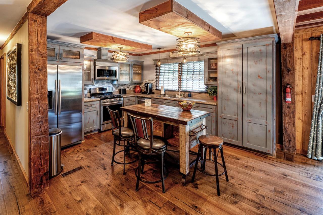 Staynantahala - Smoky Mountain Cabins And Luxury Yurts Aquone Екстер'єр фото