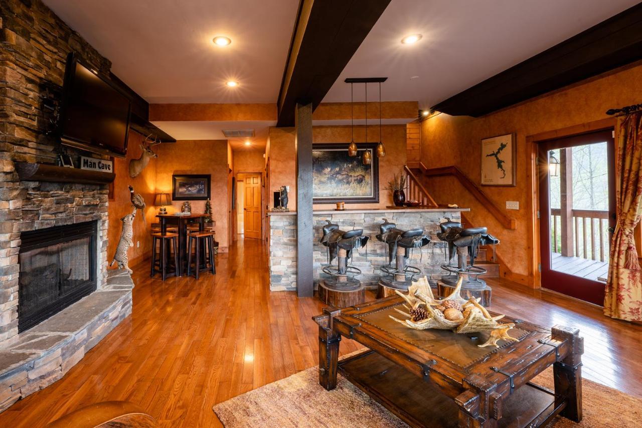 Staynantahala - Smoky Mountain Cabins And Luxury Yurts Aquone Екстер'єр фото