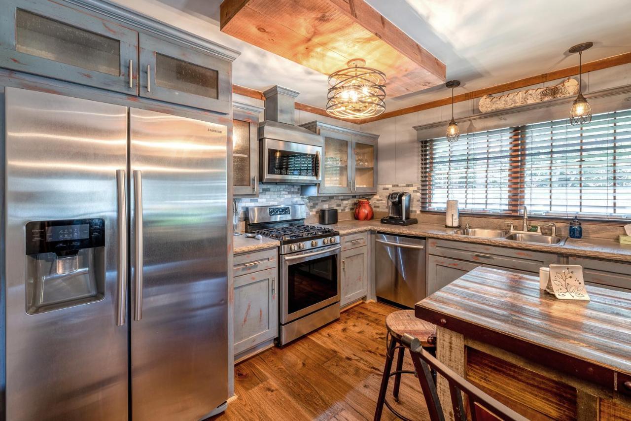 Staynantahala - Smoky Mountain Cabins And Luxury Yurts Aquone Екстер'єр фото